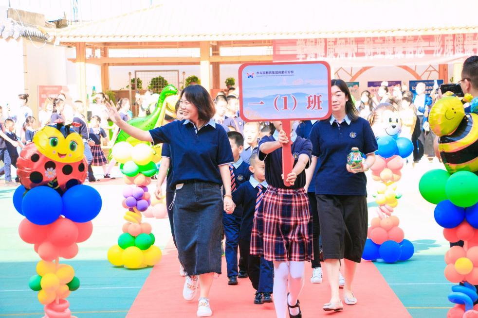 民勤县小学最新动态报道